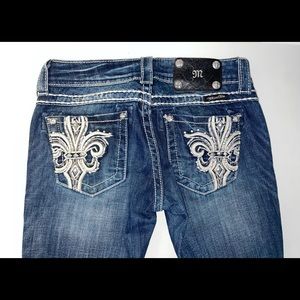 Miss Me Jeans - Boot Cut - Size 25 - Like New!!